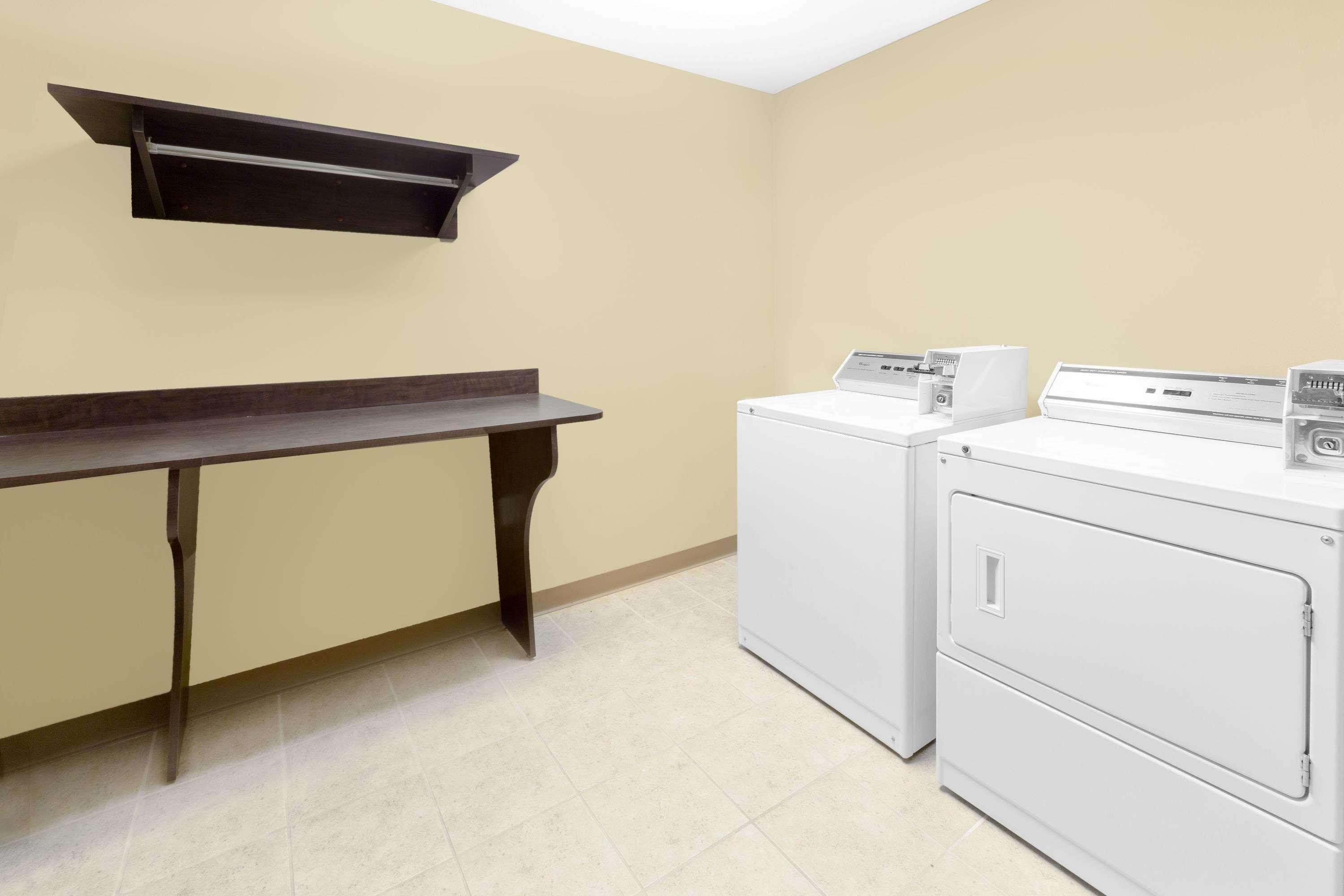 Microtel Inn & Suites By Wyndham Ozark Ngoại thất bức ảnh